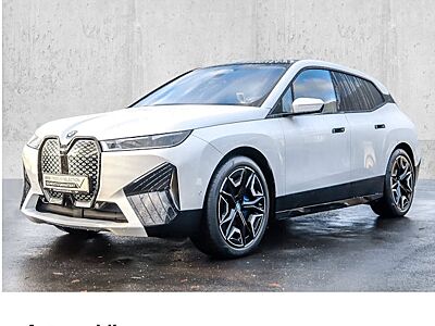 BMW iX xDrive40 5 Türen
