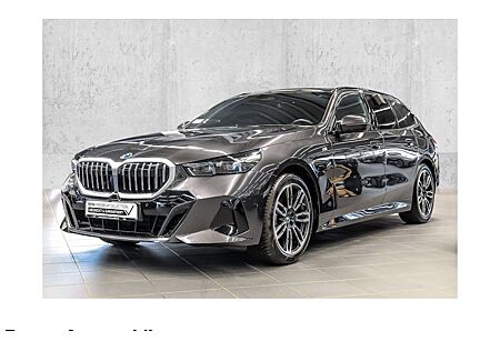 BMW 5er 520d Touring A 5 Türen