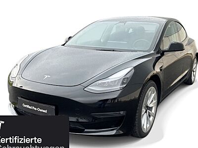 Tesla Model 3 Hinterradantrieb RWD 4 Türen