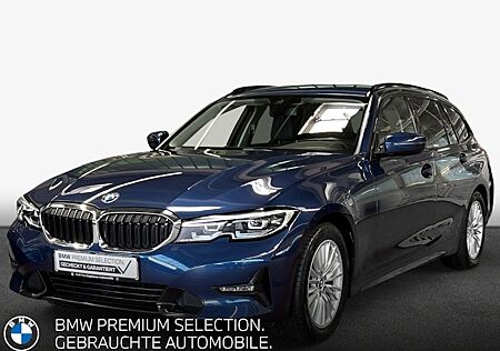BMW 3er 320d Touring Sport Line Automatik 5 Türen