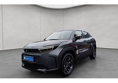 Toyota Urban Cruiser 61 kWh Lounge 5 Türen