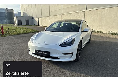Tesla Model 3 Standard 4 Türen