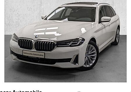 BMW 5er 520d Touring A 5 Türen