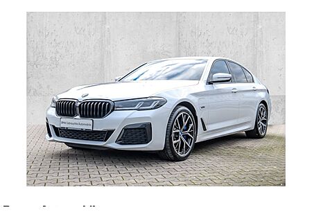 BMW 5er 530e 4 Türen
