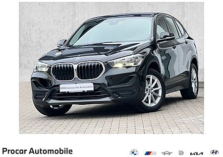 BMW X1 sDrive18i Advantage 5 Türen