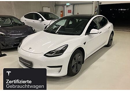 Tesla Model 3 Standard 4 Türen