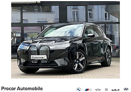 BMW iX xDrive40 5 Türen