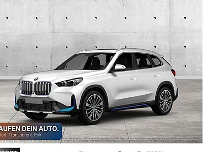 BMW iX1 xDrive30 5 Türen