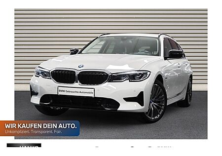 BMW 3er 320e Touring Sport Line Automatic 5 Türen