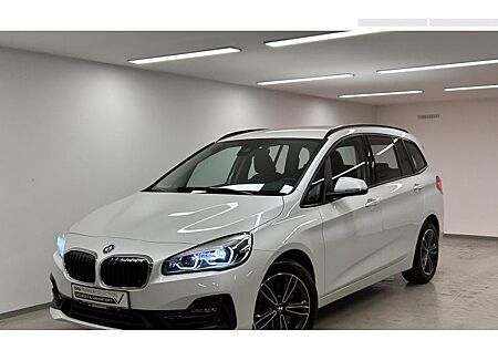 BMW 2er 220d Steptronic Sport Line 5 Türen