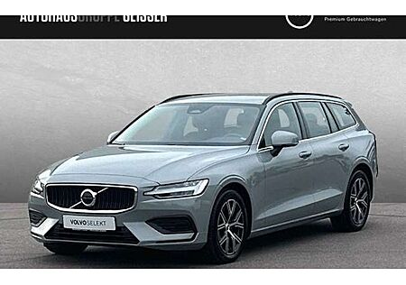 Volvo V60 B3 DCT Core 5 Türen