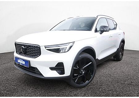 Volvo XC 40 B3 Plus Black Edition DCT 5 Türen