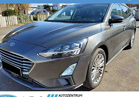 Ford Focus 1,0 EcoBoost Hybrid 114kW Titanium X Tur 5 Türen