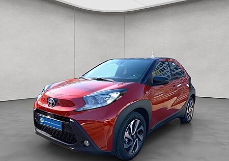 Toyota Aygo (X) Aygo (X) 1.0-l-VVT-i Play S-CVT 5 Türen
