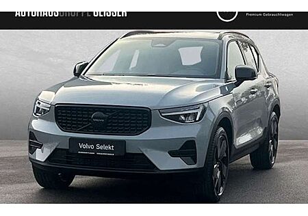 Volvo XC 40 B3 Plus Black Edition DCT 5 Türen