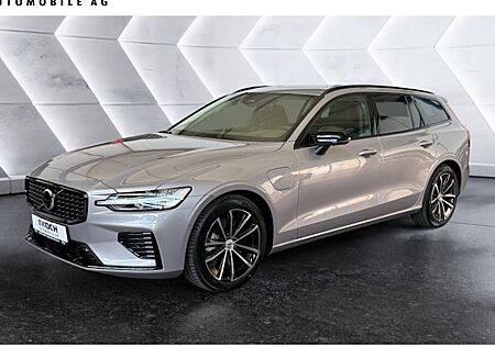 Volvo V60 T6 AWD Plug-in Hybrid Plus Dark Auto 5 Türen