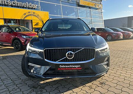 Volvo XC 60 B4 Core Auto 5 Türen