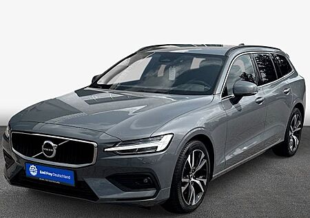 Volvo V60 B3 DCT Core 5 Türen