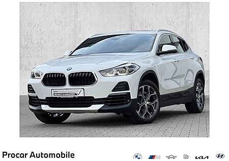BMW X2 sDrive20i Advantage Steptronic DCT 5 Türen