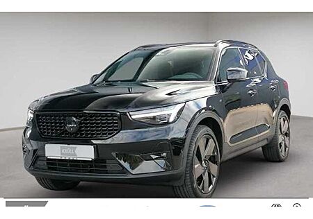 Volvo XC 40 B3 Black Edition Plus DCT 5 Türen
