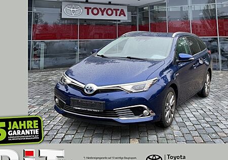 Toyota Auris Touring Sports Touring Sports 1,2-l-T Executive M S/S 5 Türen