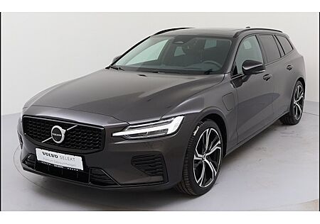 Volvo V60 T8 AWD Plug-in Hybrid Ultra Dark Auto 5 Türen