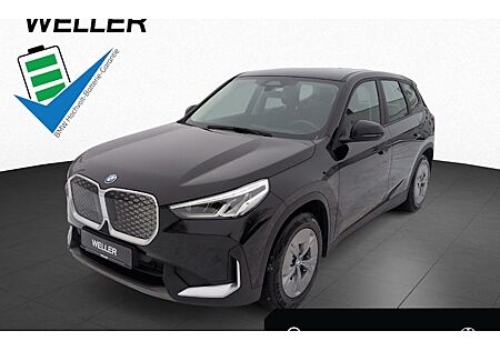 BMW iX1 xDrive30 5 Türen