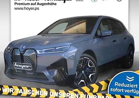BMW iX xDrive60 5 Türen