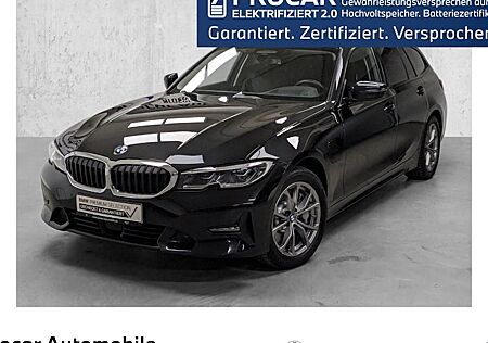 BMW 3er 330e Touring Sport Line Automatic 5 Türen