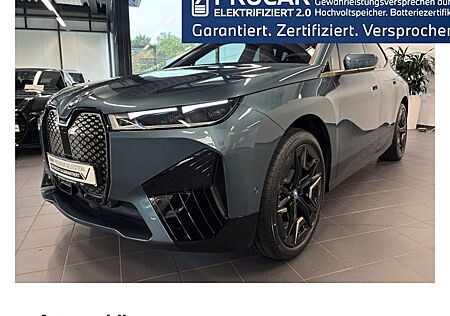 BMW iX xDrive50 5 Türen