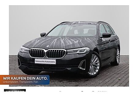 BMW 5er 530i xDrive Touring A 5 Türen