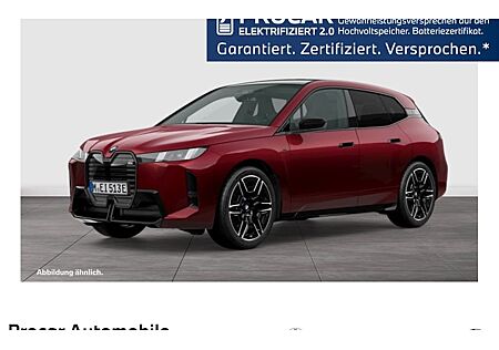 BMW iX M70 xDrive 5 Türen