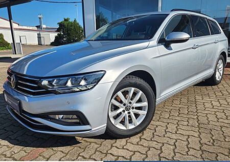 VW Passat Variant 2.0 TDI SCR DSG Variant 5 Türen