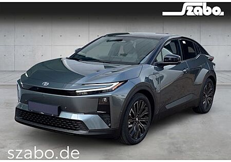 Toyota Andere 77 kWh Lounge Allradantrieb 5 Türen