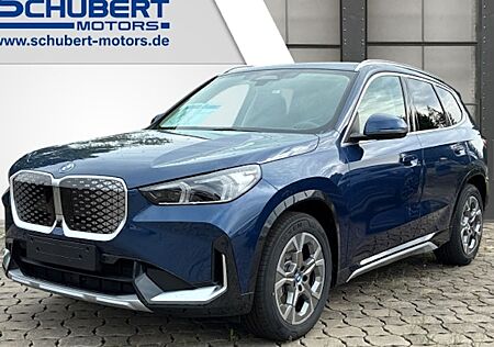 BMW iX1 eDrive20 5 Türen