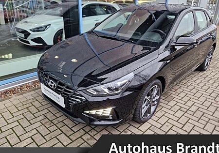 Hyundai i30 1.5 T-GDI Hybrid Trend DCT LED- und Navi 5 Türen