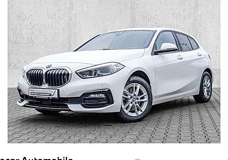 BMW 1er 118i Sport Line 5 Türen