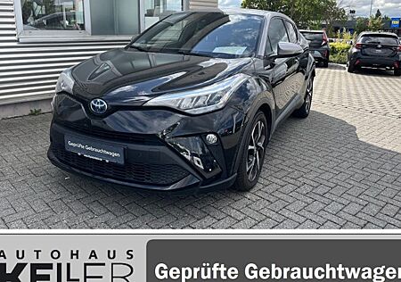 Toyota C-HR 2.0-l-VVTi Hybrid Team Deutschland 5 Türen