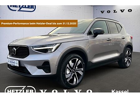 Volvo XC 40 B3 Ultra Dark DCT 5 Türen