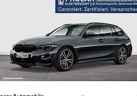 BMW 3er 330e Touring M Sport Automatic 5 Türen