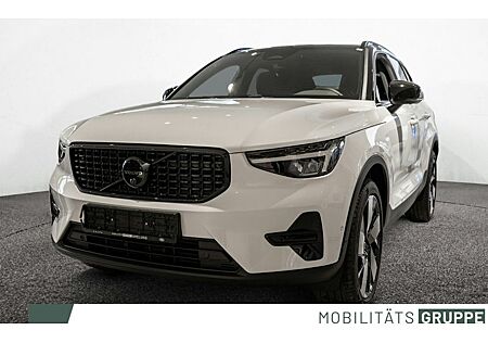 Volvo XC 40 B3 Plus Black Edition DCT 5 Türen