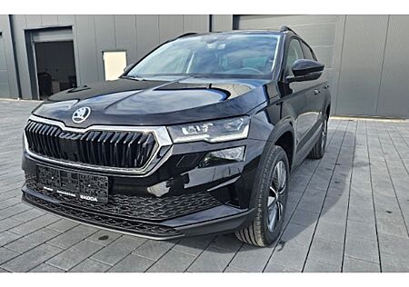 Skoda Karoq 1.5l TSI ACT DSG Selection 5 Türen