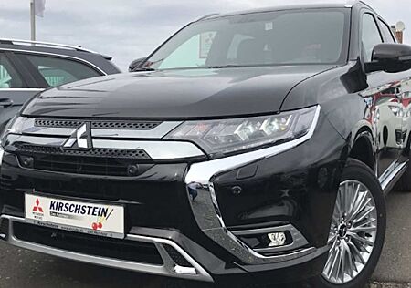 Mitsubishi Plug in Hybrid Outlander 2.4 MIVEC PLUG-IN HYBRID 4WD 5 Türen