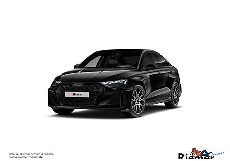 Audi RS3 2.5 TFSI S tronic quattro 4 Türen