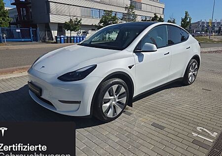 Tesla Model Y Long Range Dual Motor AWD 5 Türen