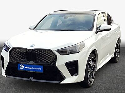 BMW iX2 xDrive30 5 Türen