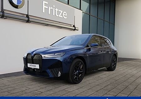 BMW iX xDrive45 5 Türen