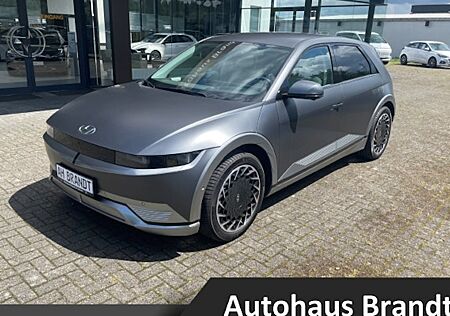 Hyundai IONIQ 9 110 kWh Allradantrieb Uniq 5 Türen