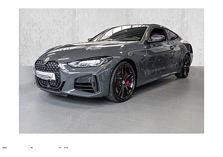 BMW 4er M440i xDrive Coupé A 2 Türen