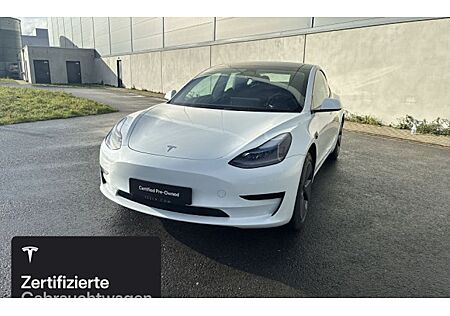 Tesla Model 3 Standard 4 Türen